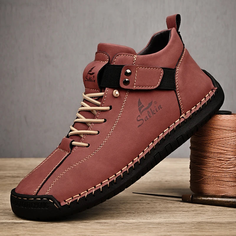 Entdecken Sie die neuen handgefertigten Leder Casual Schuhe für Herren – atmungsaktive und stilvolle Sneakers für jeden Anlass!