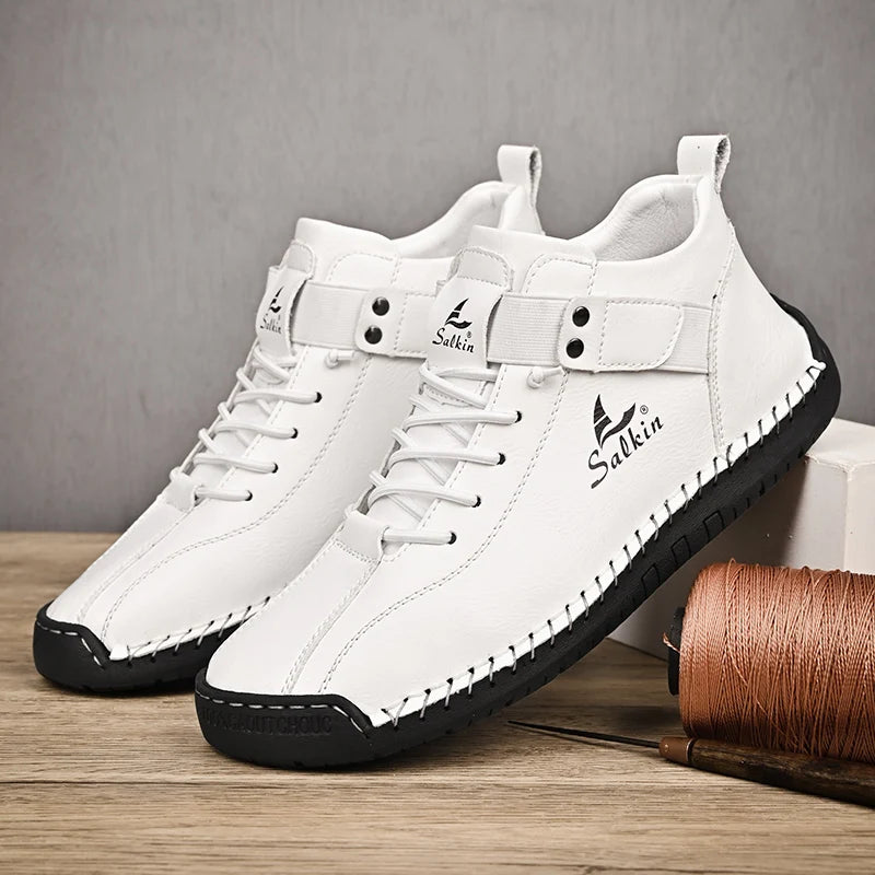 Entdecken Sie die neuen handgefertigten Leder Casual Schuhe für Herren – atmungsaktive und stilvolle Sneakers für jeden Anlass!